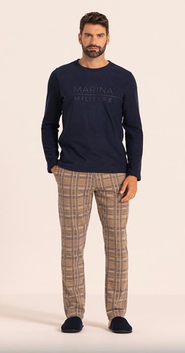 MARINA MILITARE Pigiama uomo lungo Pigiama realizzato in morbido punto milano garzato composto da maglia girocollo colore navy con stampa Navy brown