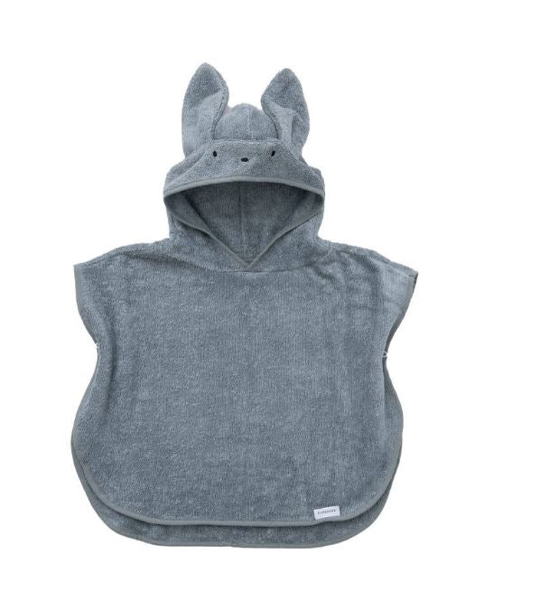 BAMBOOM Poncho bimbo Il Poncho è realizzato in morbida spugna di bambù organico, capace di assorbire tre volte di più del semplice cotone Blu