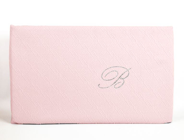 BLUMARINE Copriletto Delfina in piquè con logo in cristalli 270 x 270 400 gr/mq Petalo Matrimoniale